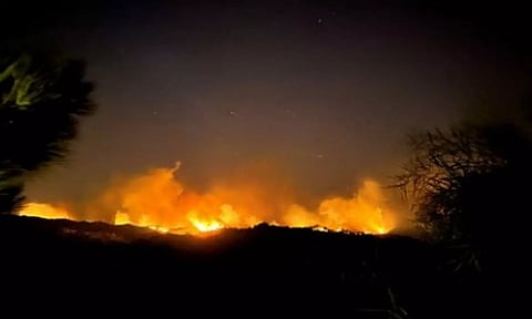Rhodes wildfire forces thousands of evacuations, tourists flee