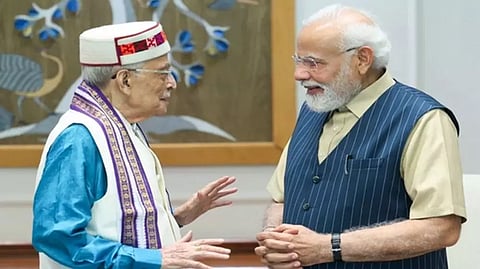 PM Modi with veteran BJP leader Murli Manohar Joshi