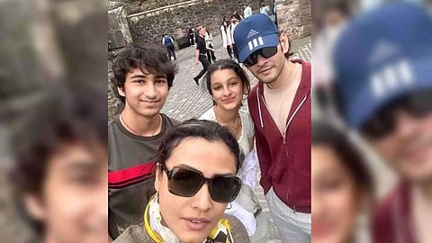 Mahesh Babu with Family (Photo: IANS)