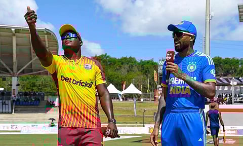 Visuals from the toss. Twitter - @ICC