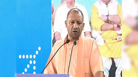 CM Yogi inaugurates first air service between Lucknow, Varanasi