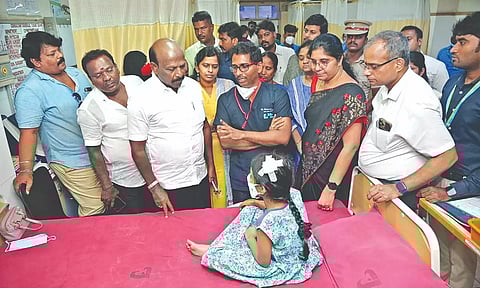Tamil Nadu Health Minister Ma Subramanian visits the girl at the hospital on Thursday.