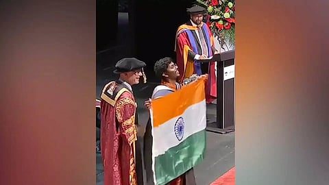 Screengrab from video (Photo: Twitter/@AwanishSharan)