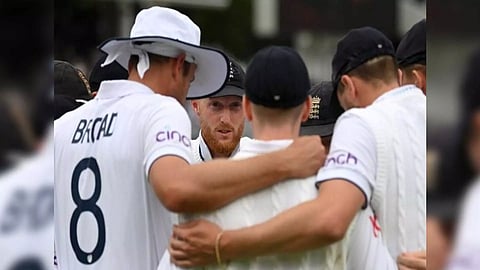 England Cricket Team (X)