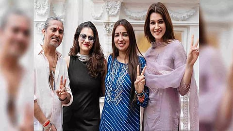 &nbsp;Do Patti, starring Kajol and Kriti Sanon, has commenced production. (Photo: Instagram/bluebutterflyfilmsofficial)