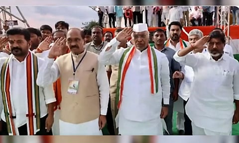 Promises galore as Telangana Congress goes all out to woo voters