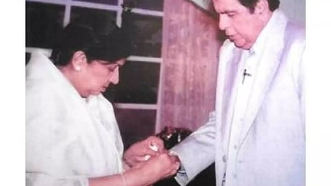 Dilip Kumar and Lata Mangeshkar (Photo/PTI)&nbsp;