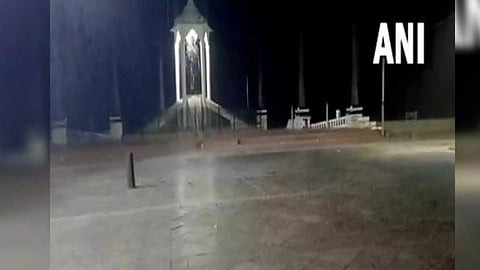 Visuals show heavy rain lashing Puducherry's Gandhi Beach and Laspettai (Image/ANI)