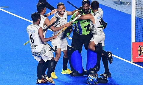 Hockey Karnataka celebrating after defeating Indian Army Red