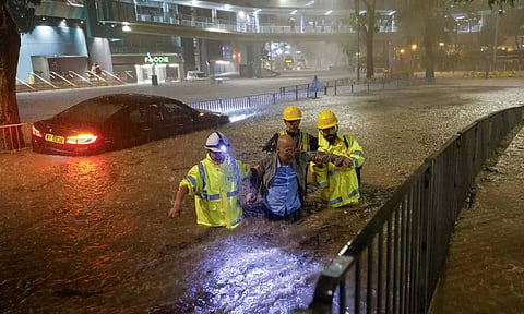 Hong Kong, Shenzhen deluged by heaviest rain on record, 83 hurt. (Photo: Reuters)