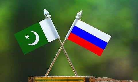 Pakistan-Russia Flag