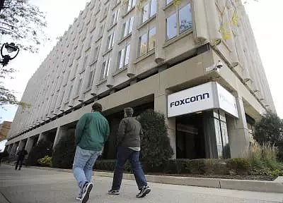 Foxconn ramps up hiring in China as Apple launches next-gen iPhones