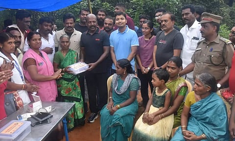 Ma Su inspects mobile medical camps in tribal areas of Valparai