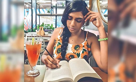 Aksheeya, Storyteller