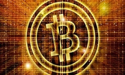 Bitcoin logs over 700K transactions in single day after almost 2 years: Data