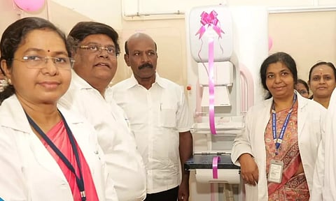 Health Minister Ma Subramanian inaugurated a newly installed mammogram machine with CR Reader at the Raja Sir Ramasamy Mudaliyar maternity hospital. (X/@Subramanian_ma)