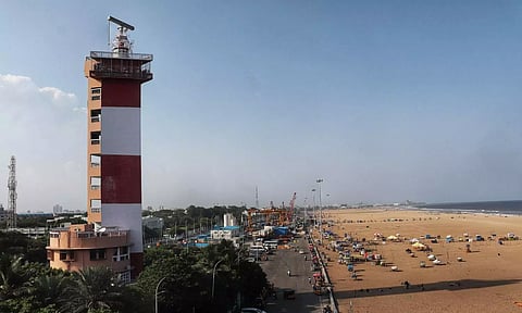 Visuals of Light house at Marina Beach, Chennai (Picture Credits: Hemanathan M)