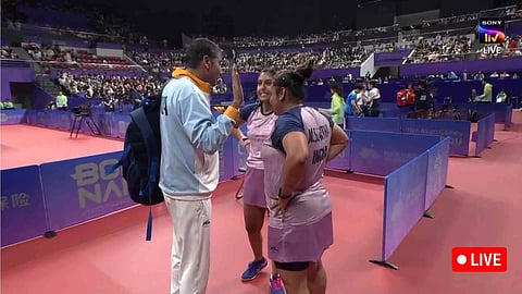 India's Sutirtha Mukherjee, Ayhika Mukherjee (Screengrab)