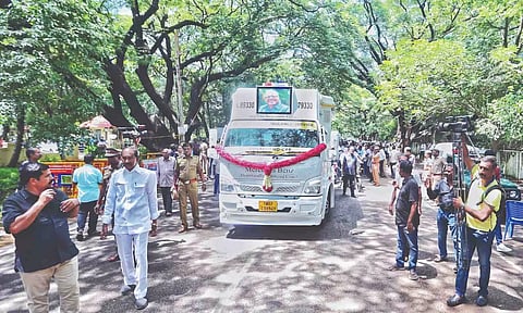 Father of Green Revolution on his final journey, on Saturday