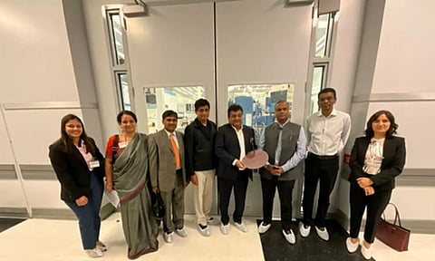 Karnataka Minister M.B. Patil held discussions with American chip manufacturer Applied Materials (Photo: Reuters)