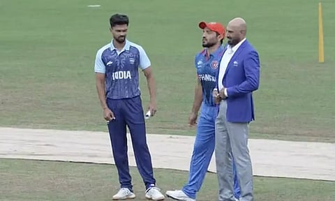 India captain Ruturaj Gaikwad with Afghanistan captain Gulbadin Naib (X)