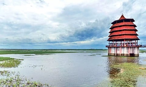 The officials issued notice for the people in the low-lying areas.&nbsp;