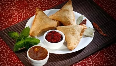 Iconic Bites: Samosas unhealthy? Hmm, hard to swallow for many