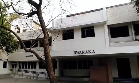 DG Vaishnav College (DGVC website)