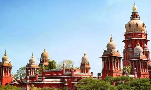 MHC directs State to register FIR against 3 police personnel attacking family