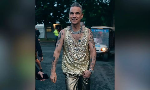 Robbie Williams claims to have slept with over 100 women