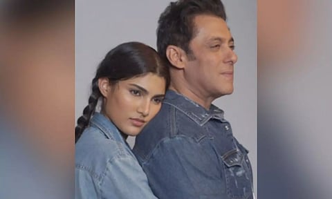 Salman Khan with niece Alizeh