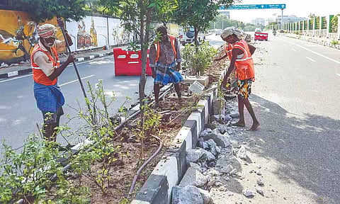 Workers upgrade roads around Island Ground