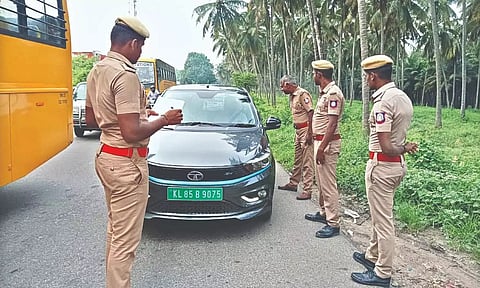 Police check vehicles entering Coimbatore from Kerala on Friday