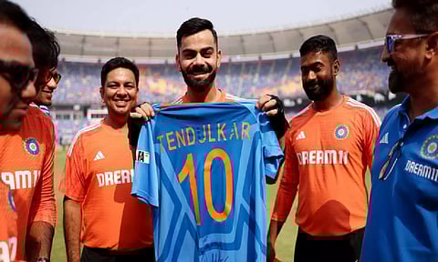 CWC 2023: Virat Kohli gets Sachin Tendulkar's number '10' jersey ahead of World Cup final