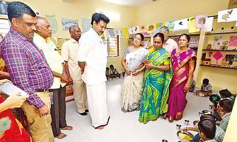 Minister for School Education Anbil Mahesh Poyyamozhi on Tuesday inspected government school