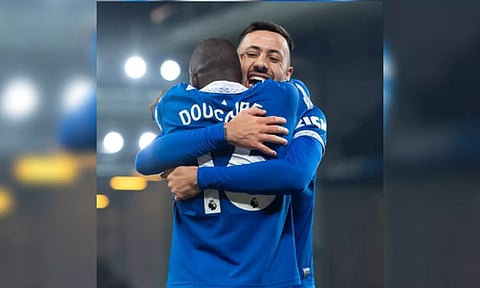 Premier League: Everton beat Newcastle to climb out of relegation zone