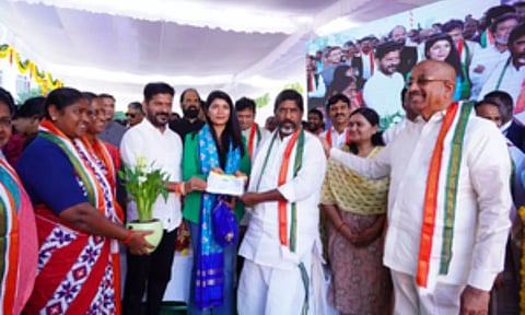 Telangana Government provided financial assistance of Rs 2 crore to world boxing champion Nikhat Zareen (Image:IANS)