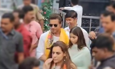 Shah Rukh Khan, Suhana pray at Shirdi Saibaba Temple