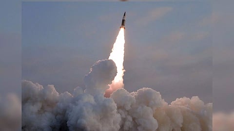 Earlier, the Houthi group issued a warning at 0700, December 15. (ANI)&nbsp;