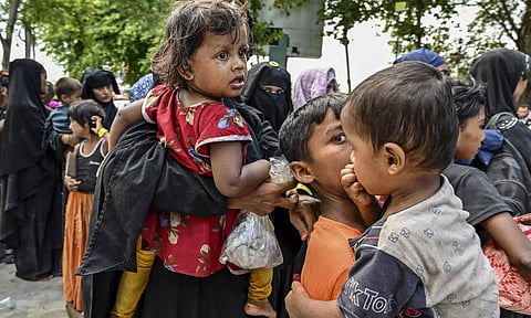 Rohingya refugees in a temporary shelter (Photo: AFP)