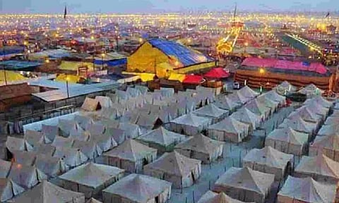 Ayodhya's tent cities (X/ians_india)