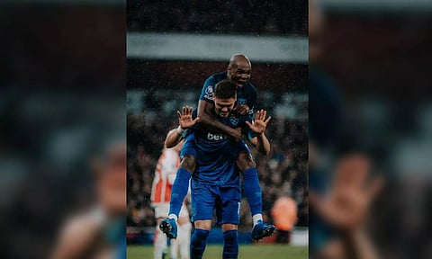 West Ham United denied Arsenal a return to the top of the table as they inflicted on the Gunners a first home defeat of the season, winning 2-0 at Emirates Stadium. (IANS)