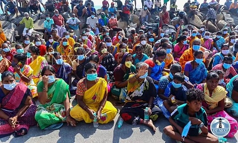 Residents stage a demonstration in front of the Coromandel International Limited (Photo: Hemanathan M)