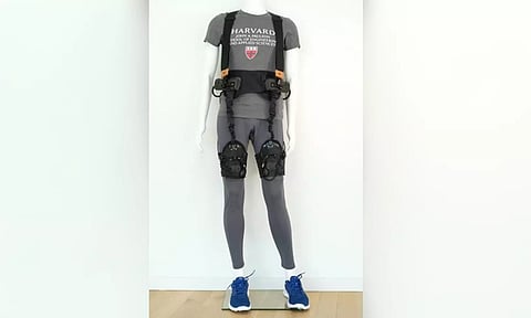 Harvard’s robotic wearable device
