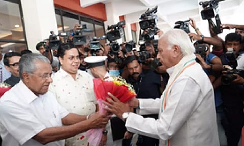 Kerala CM Pinarayi Vijayan receiving Governor Arif Mohammad Khan on his arrival at the Assembly on January 25. (IANS)