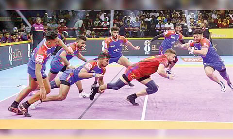 Ashu Malik raiding (ANI)