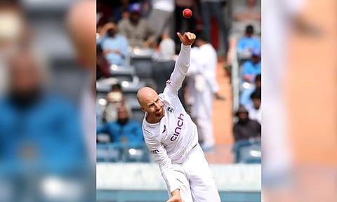 &nbsp;Jack Leach