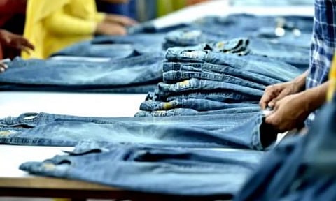 Govt extends tax rebate scheme for garments' export by 2 years