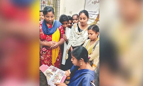 Ranipet Collector S Valarmathi interacting with college hostel students at Attupakkam