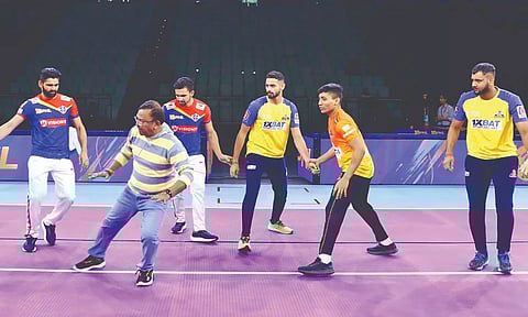 Kabaddi Rao demonstrates the nuances of the game during the New Delhi-leg of the PKL